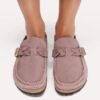 Buckley-geflochtenes Wildleder Buckley-geflochtenes Wildleder