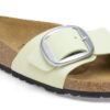Madrid mit Big Buckle aus Nubukleder Madrid mit Big Buckle aus Nubukleder