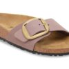 Madrid mit Big Buckle aus Nubukleder Madrid mit Big Buckle aus Nubukleder