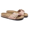 Madrid mit Big Buckle aus Nubukleder Madrid mit Big Buckle aus Nubukleder